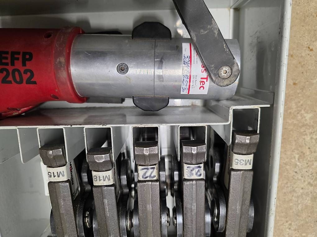 Tutte le macchine: Rothenberger Novopress EFP 202 – Usato da Fischbach LU venduto da luk_9tzs 1