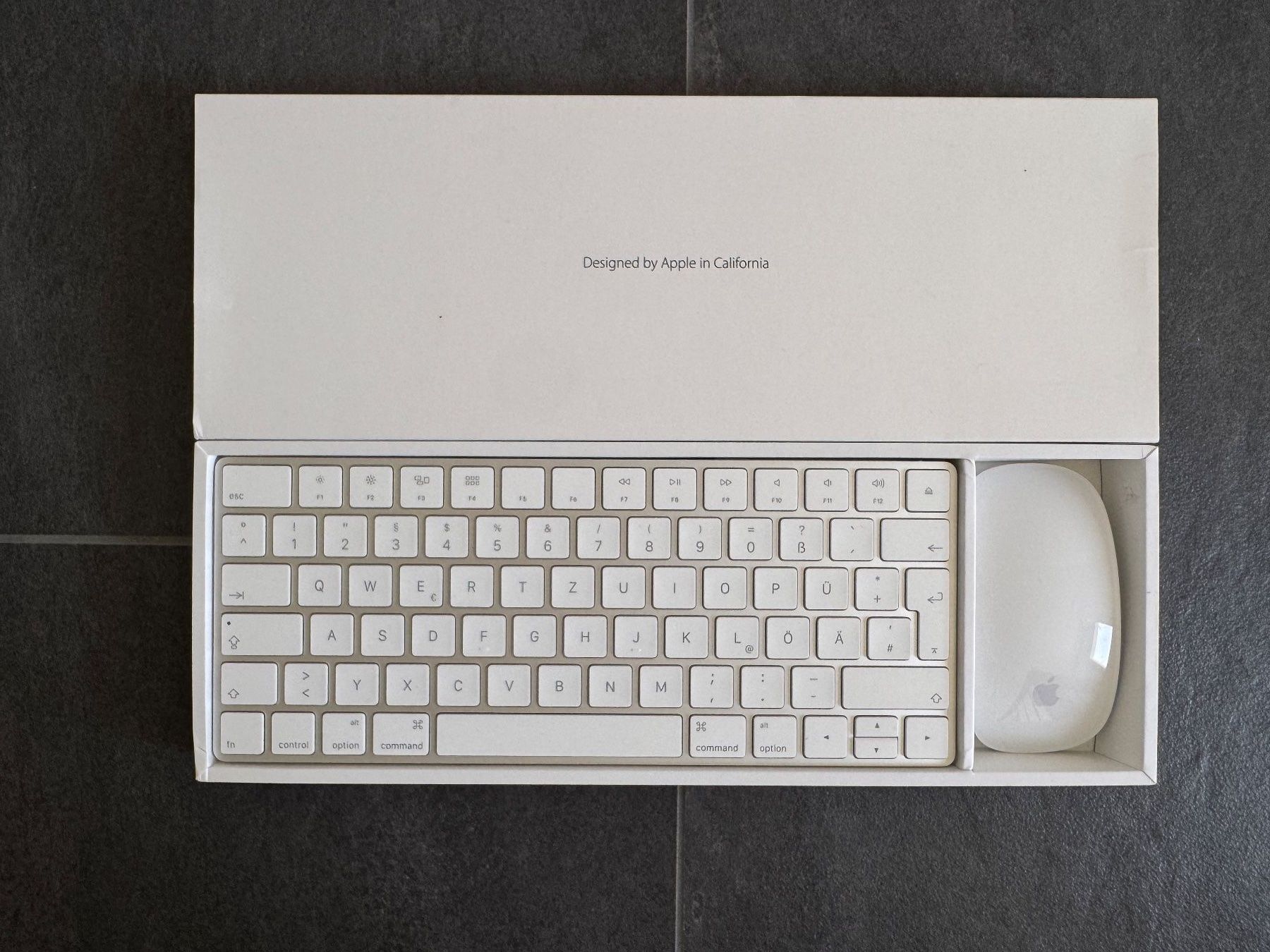 Apple Claviers: Apple Magic Keyboard und Magic Mouse Set 1 – D'occasion à Rothenfluh par Ron999