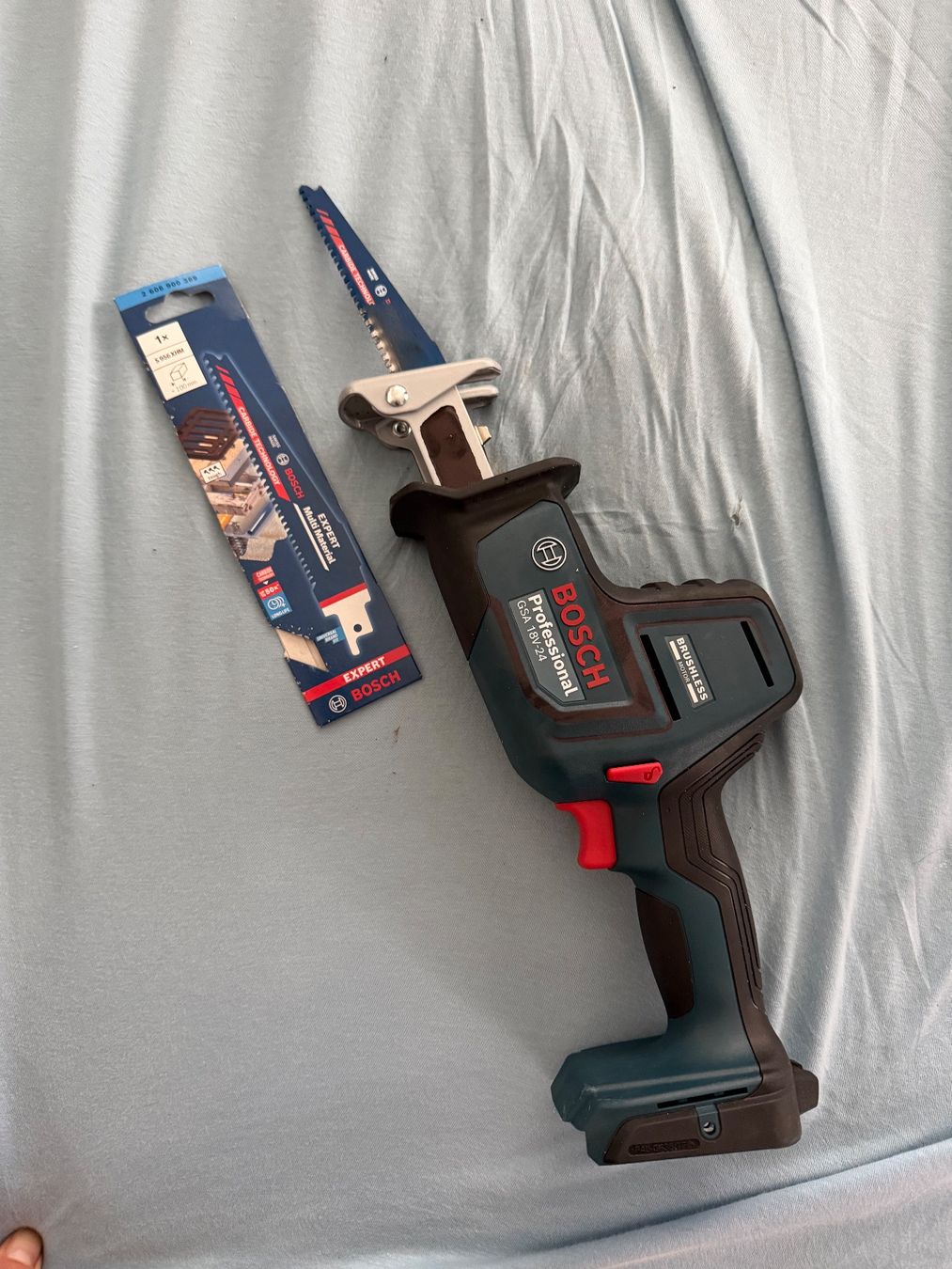 Bosch Tutti gli attrezzi: Bosch Professional GSA 18V-24 – Nuovo (secondo la descrizione) da Belp venduto da Zuvic