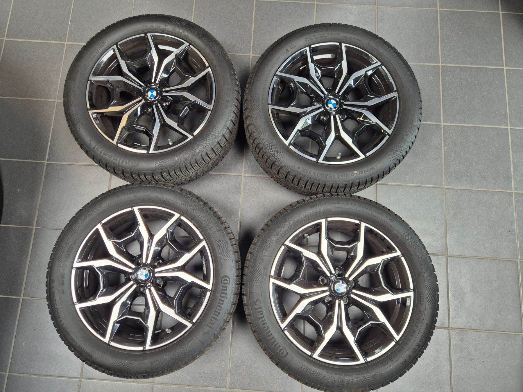 BMW Pneumatici & Ruote complete: Winterräder 19" BMW X3 M40i – Usato da Winterthur venduto da WEWi-Ersatzteile