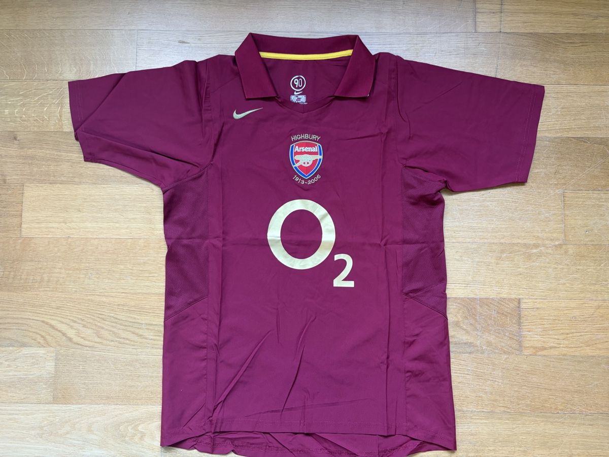 Arsenal Canottiere & Pantaloni: Retro Arsenal trikot – Nuovo (secondo la descrizione) da Zollikerberg venduto da dcapshop