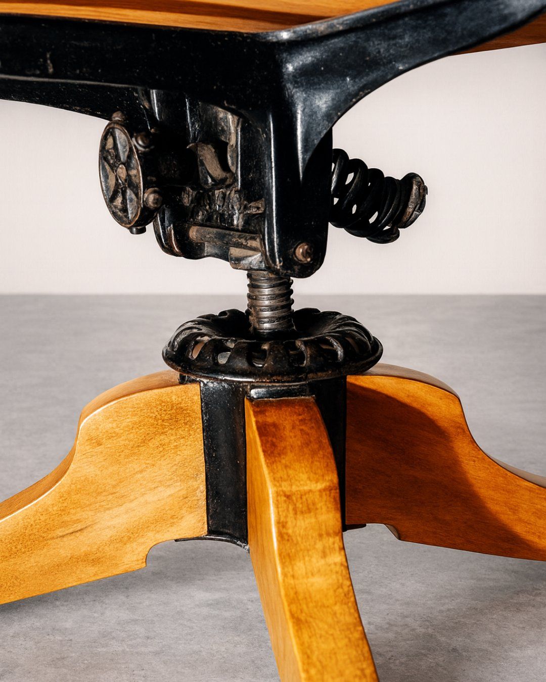 Sedie: CHAISE DE BUREAU VICTORIENNE – Usato da Moutier venduto da Vintage-signature 4