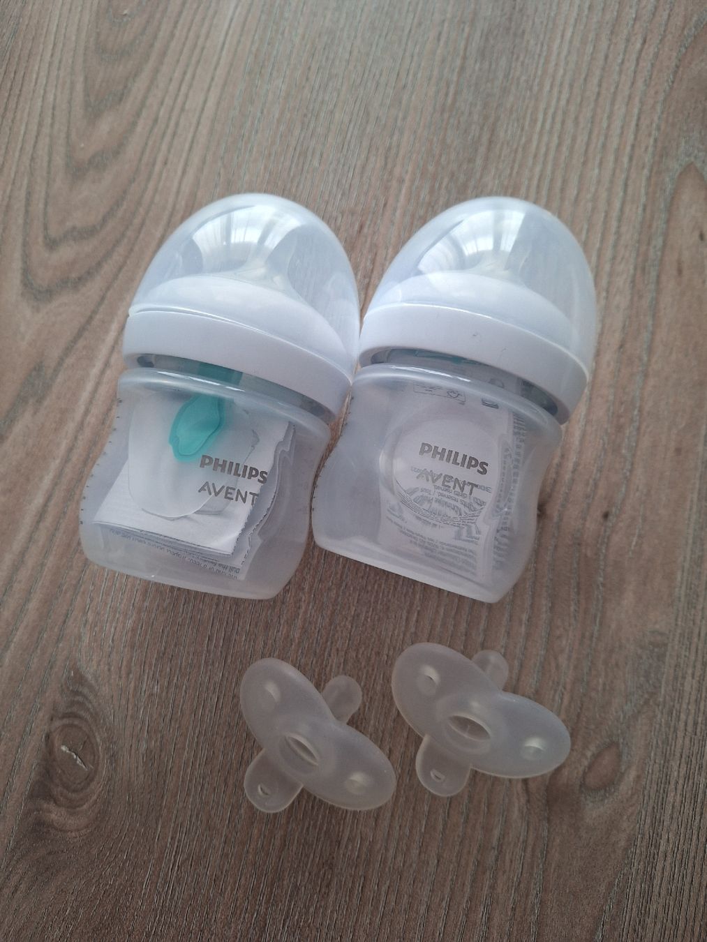 Avent Pasti del neonato: Lot 2 biberons + 2 lolettes Philips Avent – Nuovo e nell'imballaggio originale da Delémont venduto da Emi-98