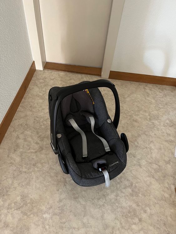 Maxi-Cosi Sièges auto: Maxi Cosi mit Isofix – D'occasion à Glarus par lacas 1