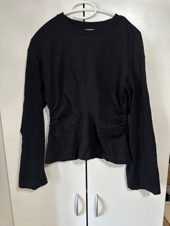 Schwarzes H&M Shirt Grösse XS neuwertig