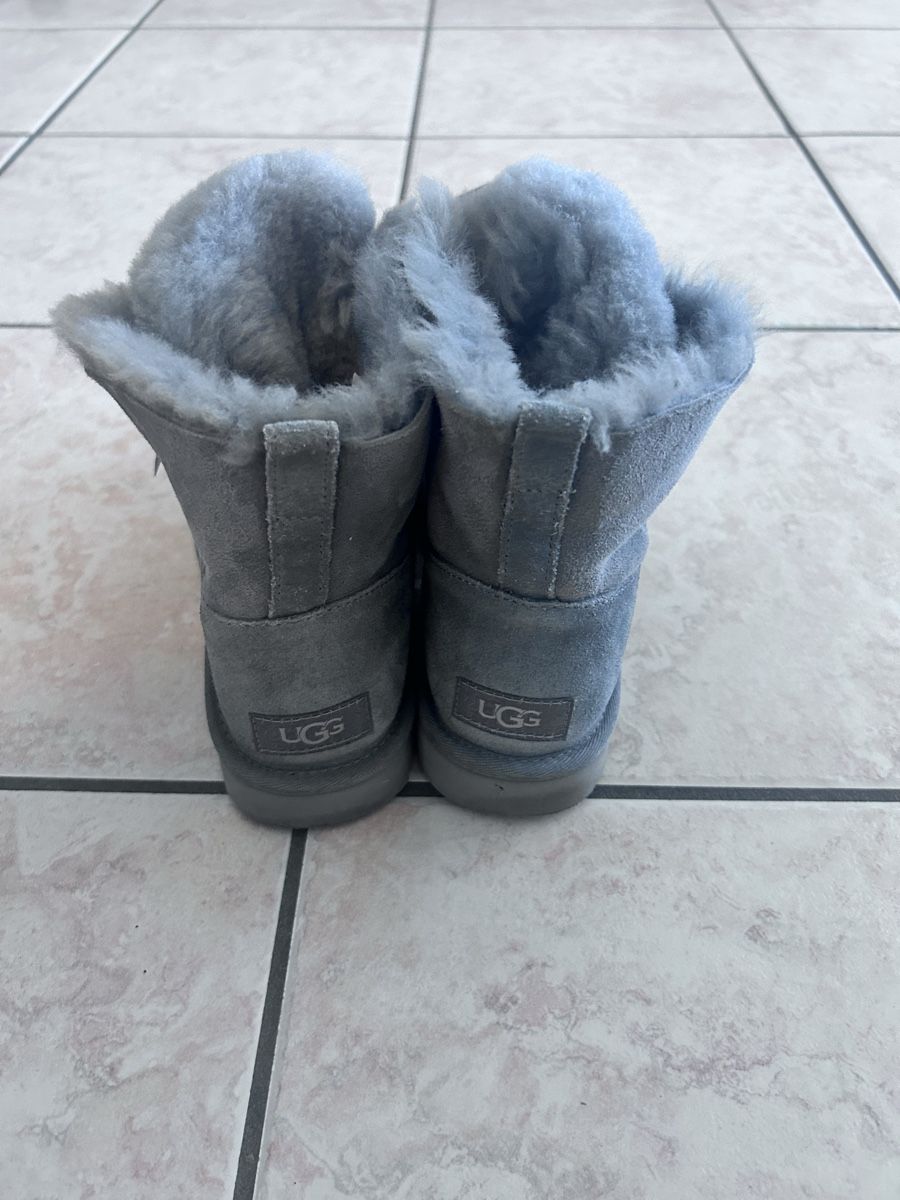 Ugg Damenschuhe: Scarpe Ugg gr38 – Gebraucht aus Cugnasco von sd1520 3