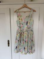 Wunderschönes Cocktail Kleid