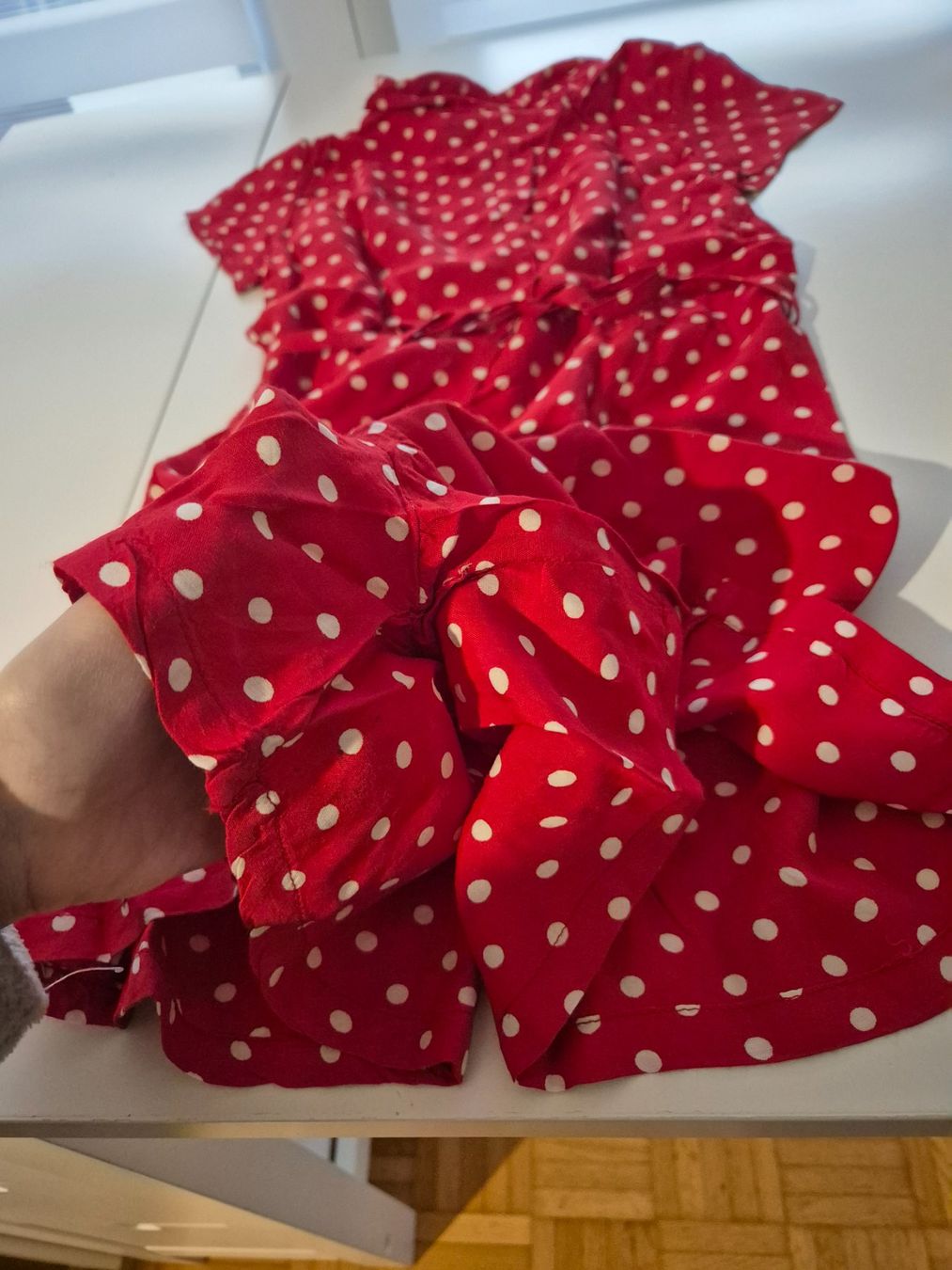 H&M Tute: Hosen-Kleid / Jumpsuit Gr. 140 – Usato da Zürich venduto da pau_y8mv 2