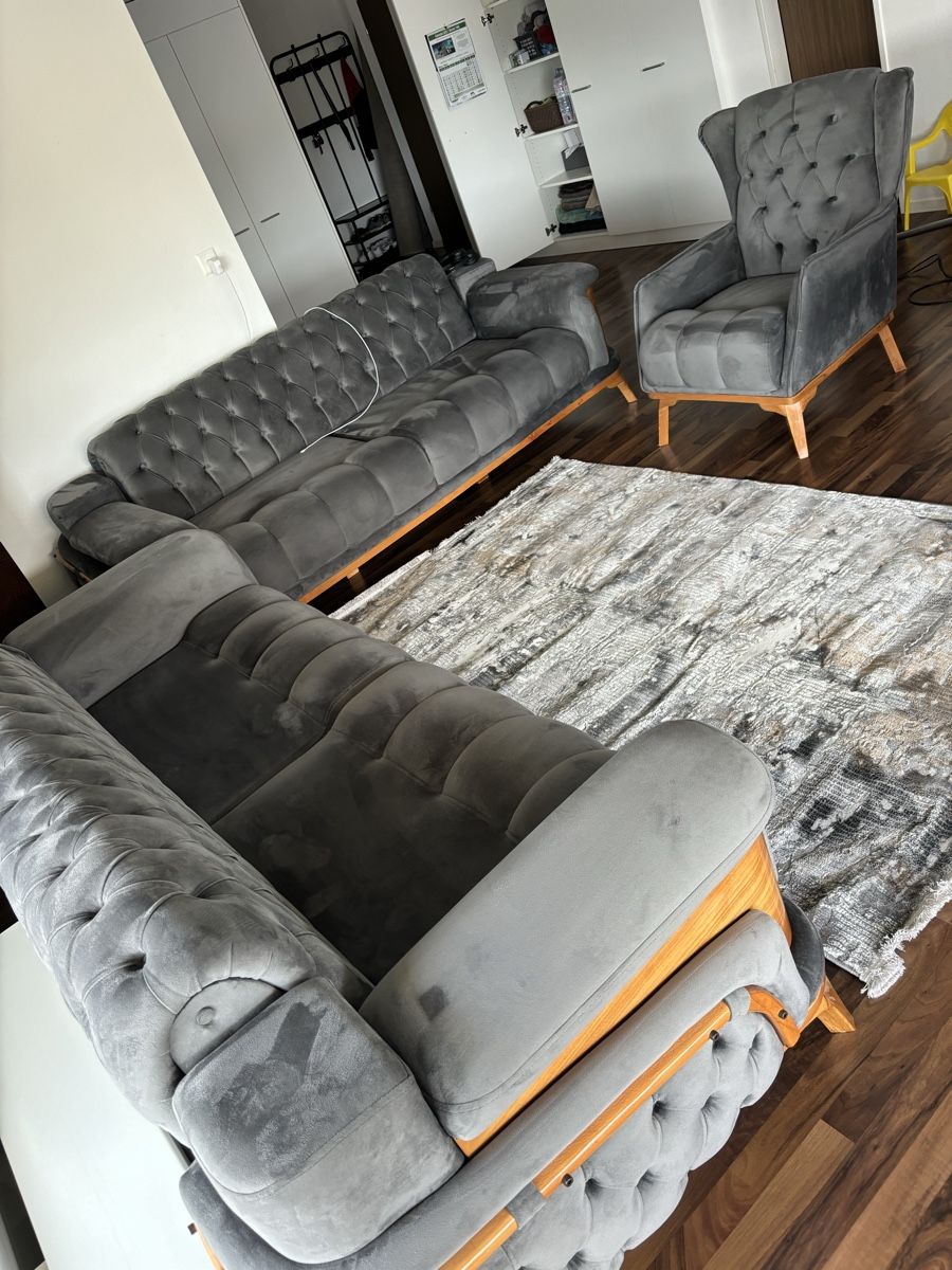 Sofas: Graues Sofa-Set, 3+3 Sitzer & Sessel, Top Zustand! – Gebraucht aus Olten von ami_rbd6