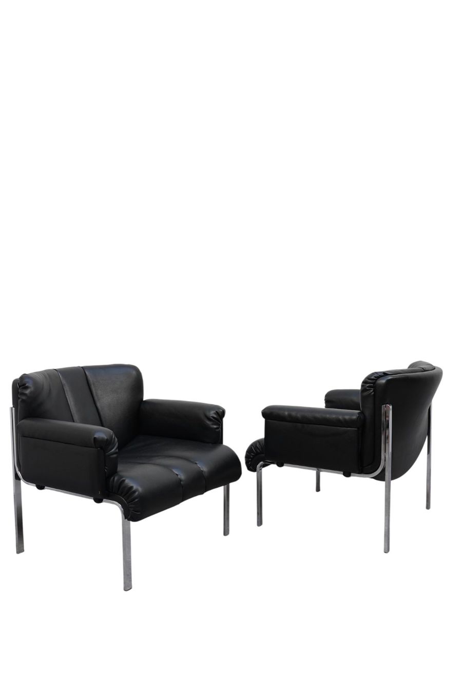 Eichenberger Poltrone: Fauteuil en cuir de Hans Eichenberger – Usato da Bulle venduto da ABELiAM
