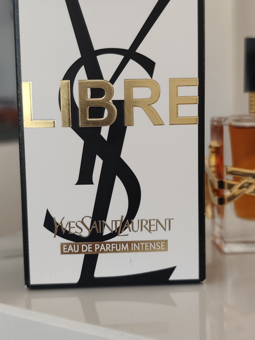 Saint Laurent Parfums & Eau de Toilette: Parfume Yves Saint Laurent Libre intense 30 ml – D'occasion à Männedorf par Ursik_OnlineShop 1