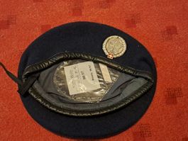 Barett Flab. Br.33, Neuwertig Gr.56/57, auch andere Grössen