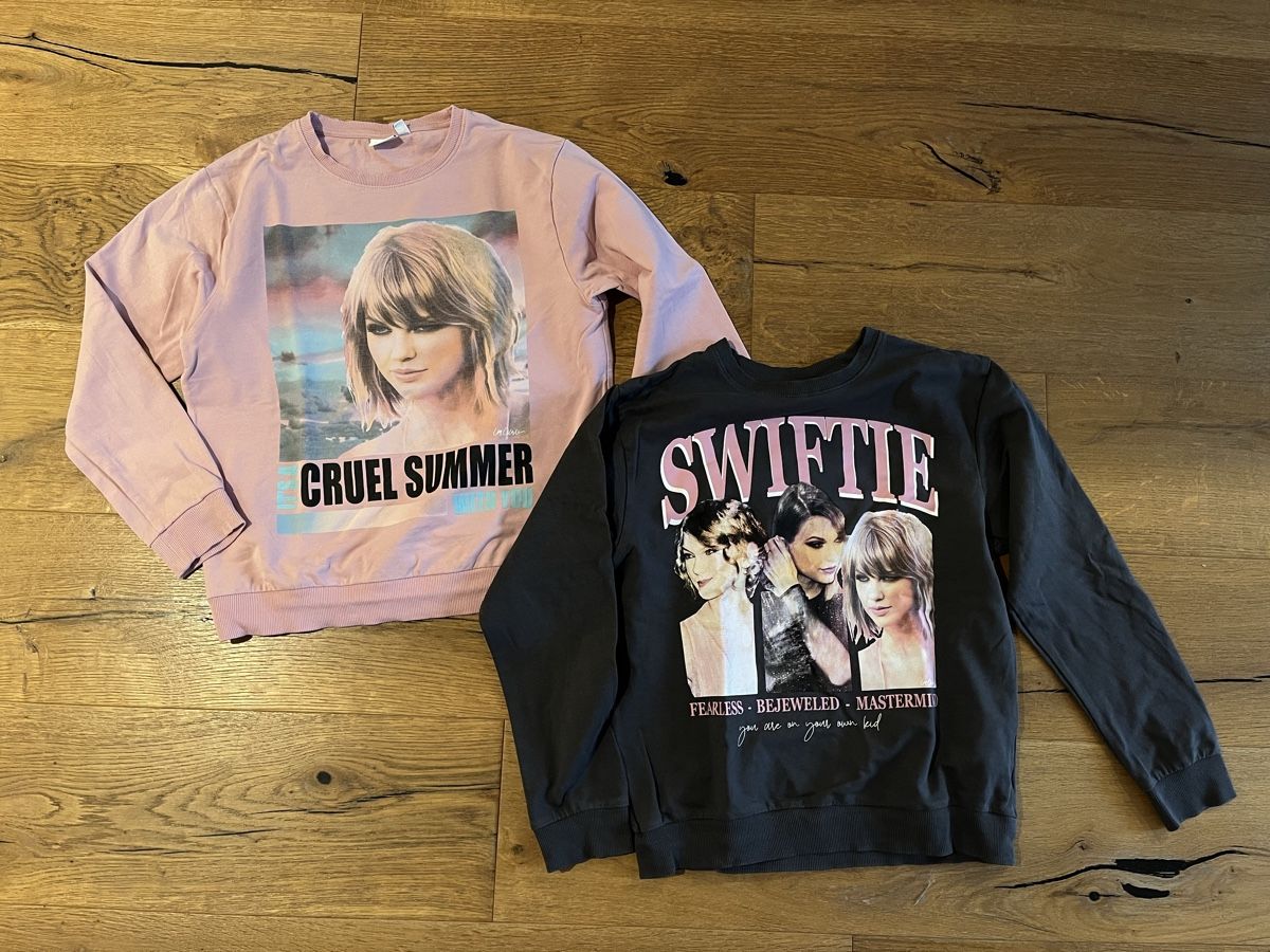 Pullover & Sweatshirts: Taylor Swift Pullover Gr.146-152 – Gebraucht aus Aadorf von Briana00