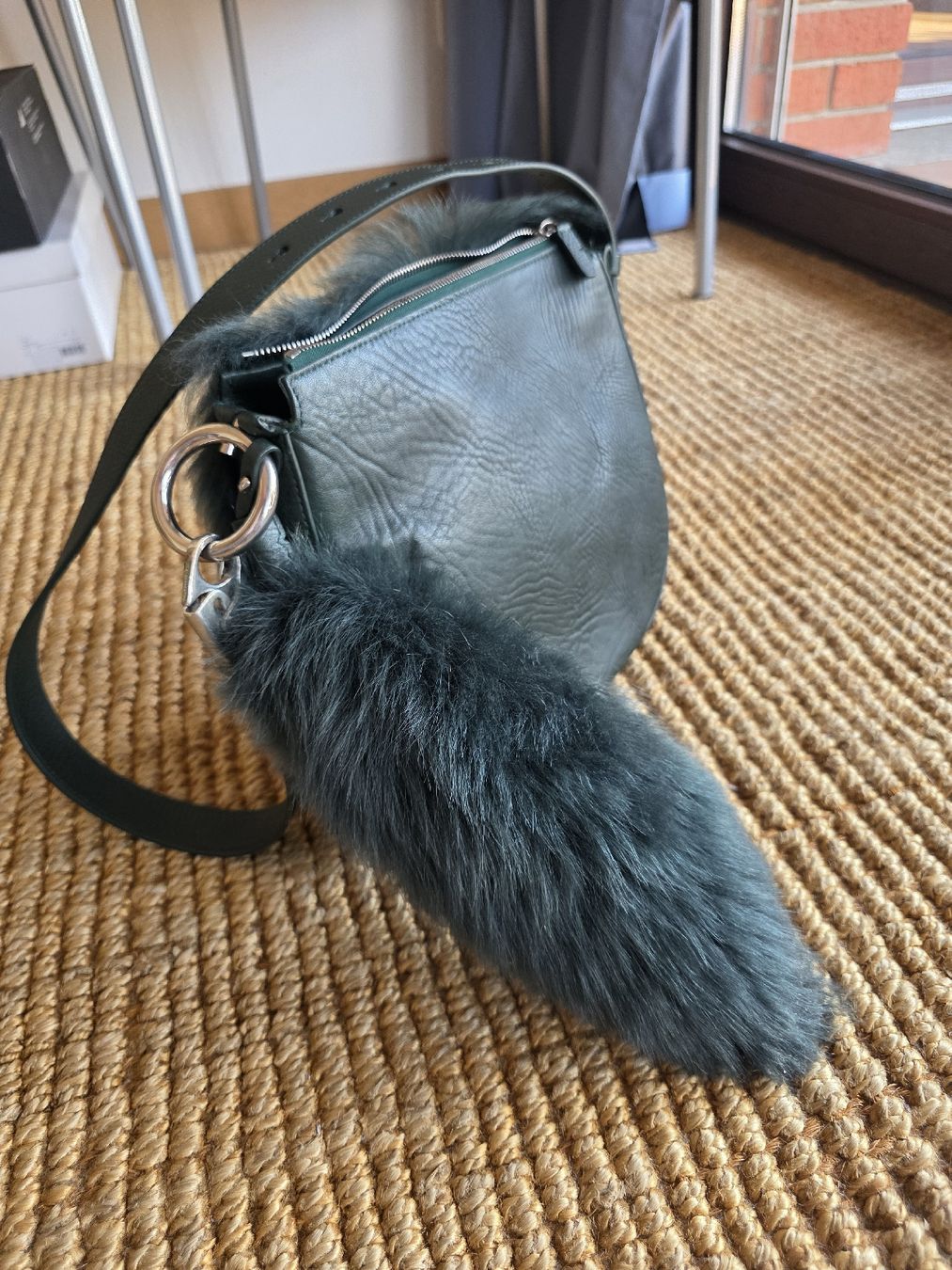 Burberry Borse da donna: Borsa Burberry small knight,nuova – Nuovo (secondo la descrizione) da Massagno venduto da let_6pgs 7