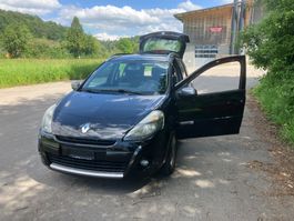 Renault Clio 1.6 16V 110