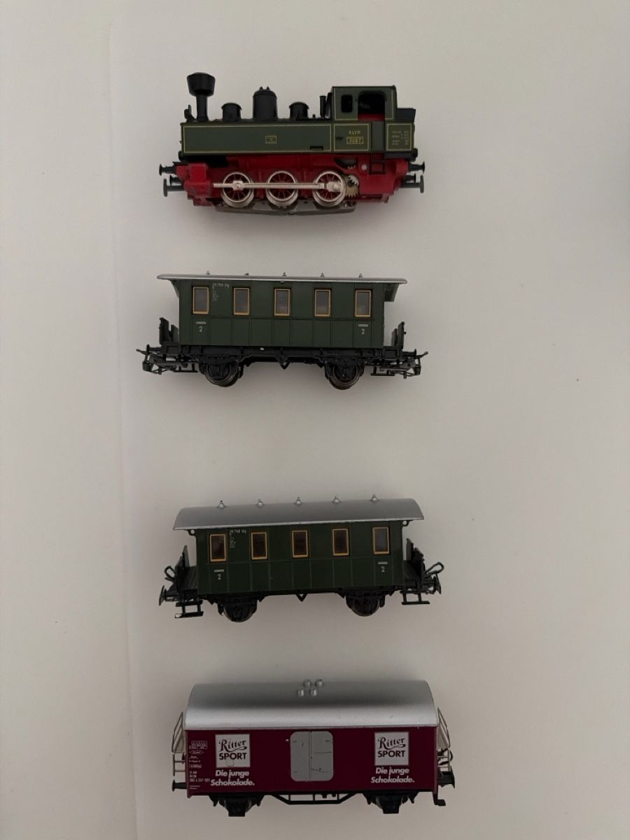 Märklin Modellini di ferrovie: Märklin H0 Analog Zugset – Usato da Reiden venduto da studi_01