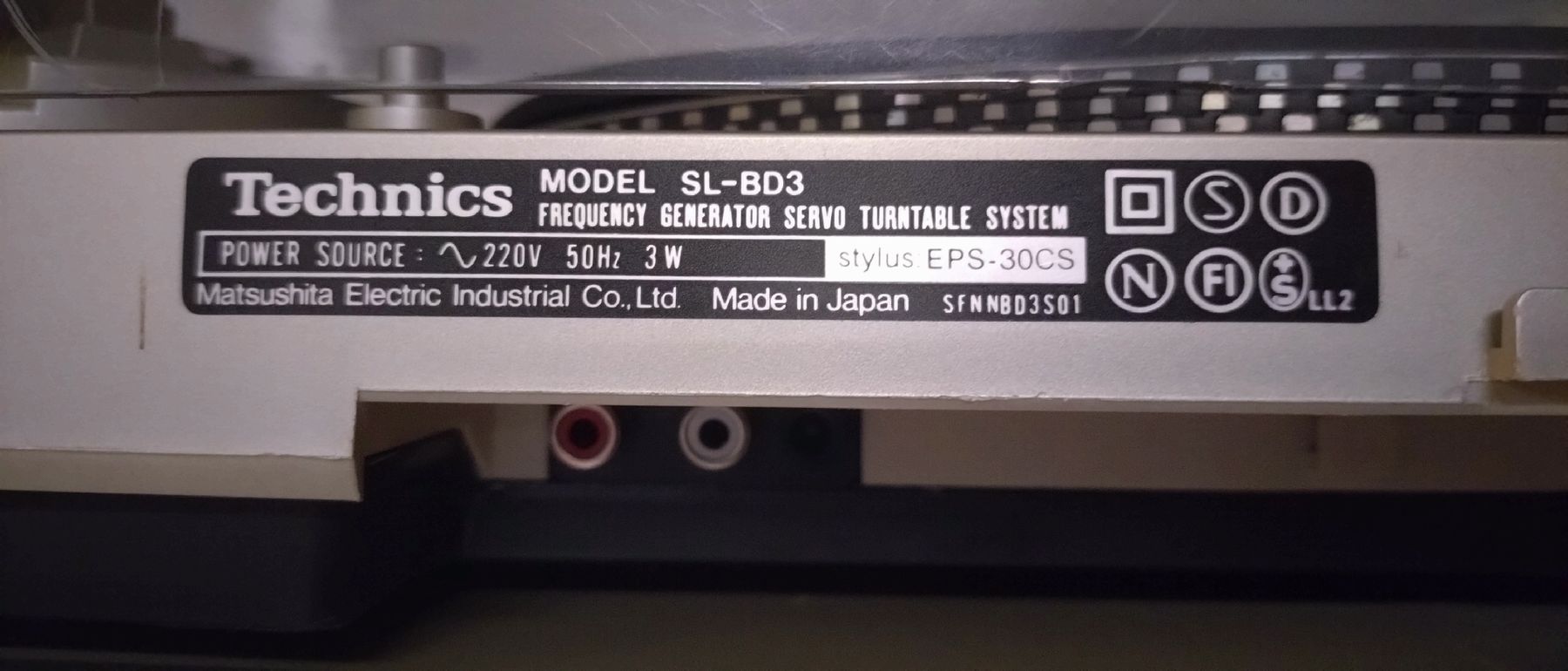 Technics Tourne-disques: Tourne-disque Technics SL-BD3 défectueux  – Défectueux à Farvagny-le-Grand par LaCaverne 6