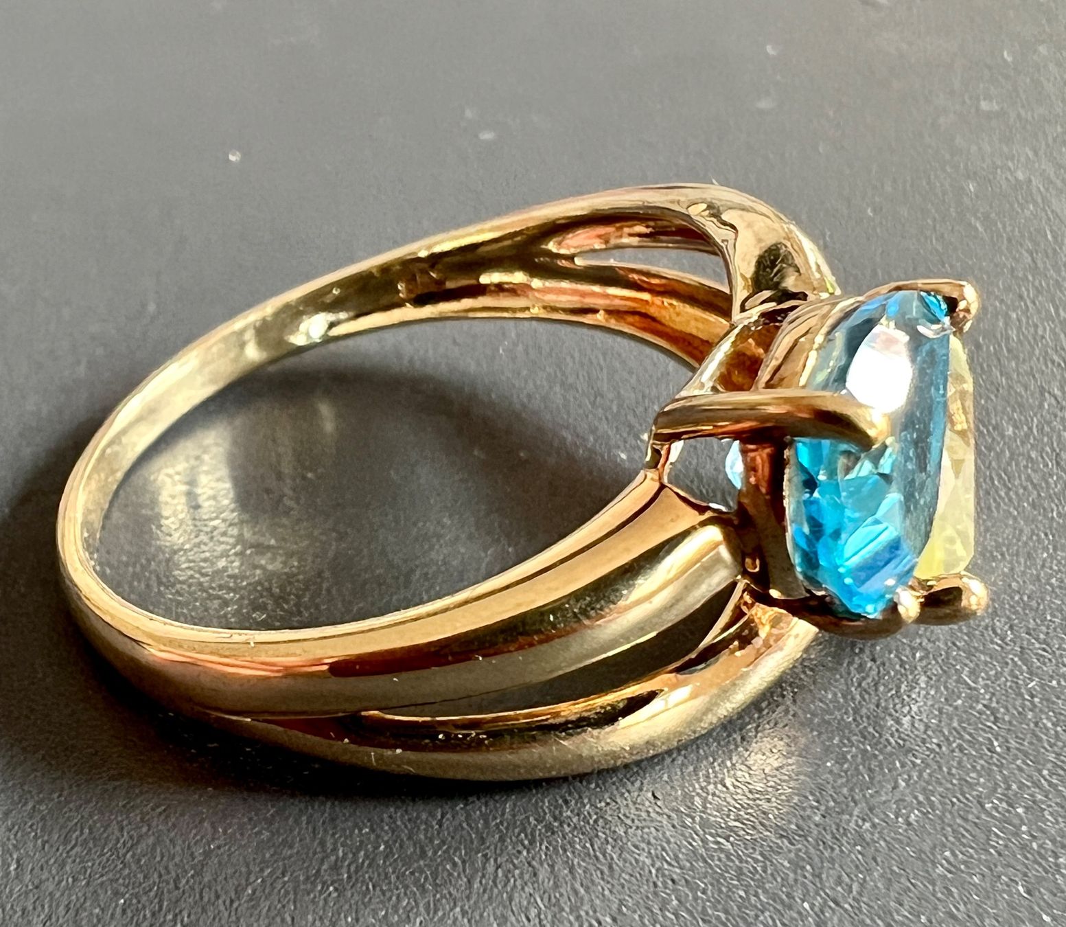 Ringe: Gold-Ring 9K mit Farb-Steinen – Gebraucht aus Chur von Penting1935 4
