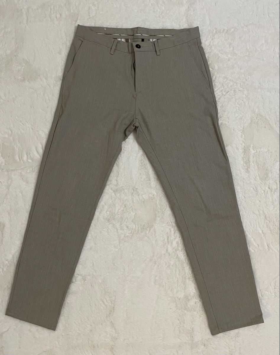Zara Hosen: Stoffhose Beige – Gebraucht aus Basel von elm_gb97