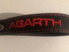 Fiat 500 ABARTH Heckdecklgriff (Schlaufe) NEU