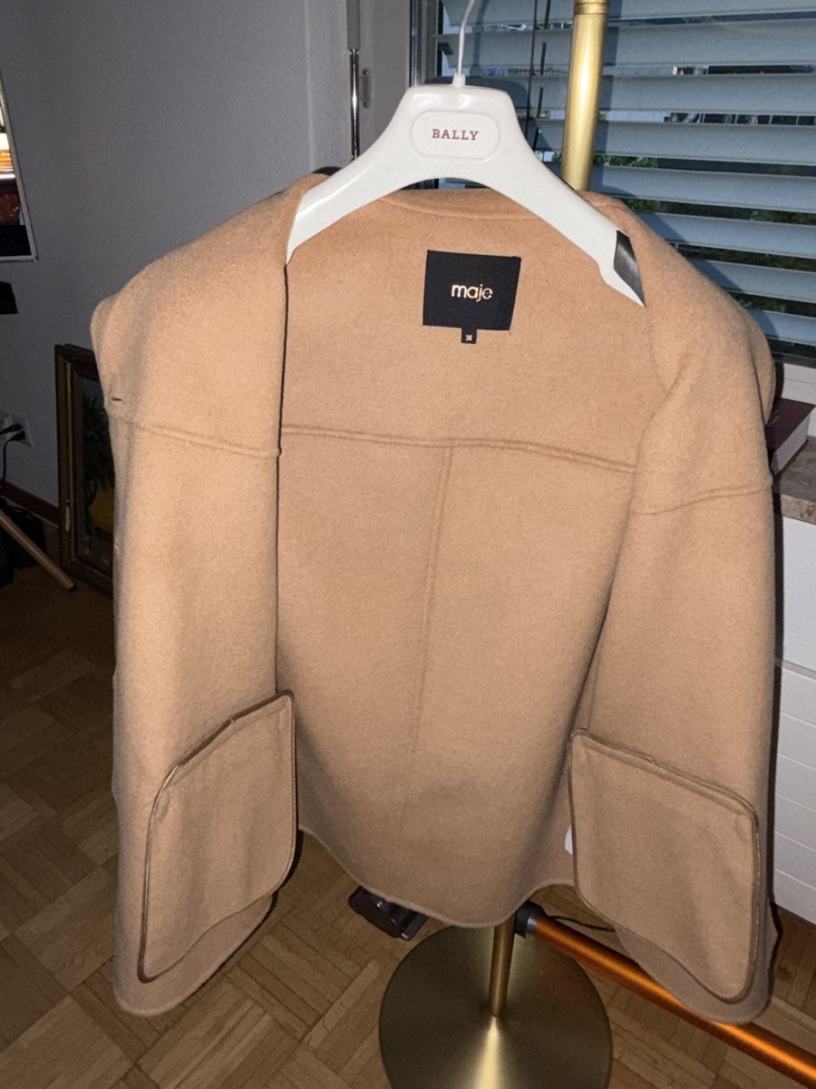 Maje Giacche: Maje Jacke 36 Oversize Style – Nuovo (secondo la descrizione) da Baar venduto da ViennaG 3