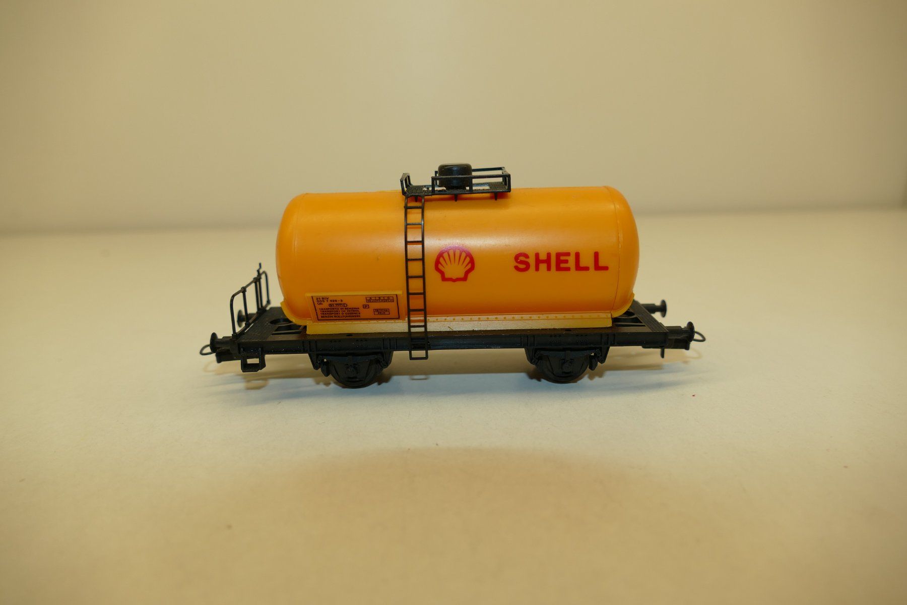 Lima Modelleisenbahnen: Lima H0: RIV Kesselwagen Shell – Neu (gemäss Beschreibung) aus Niederhasli von rail-duerst 1