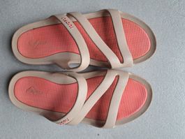 LUOFU Badeschuhe / Sandalen, Grösse 38,