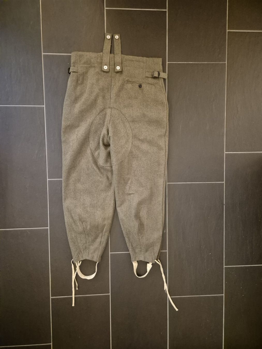 Uniformen: Hose Wehrmacht Wolle M43 – Gebraucht aus Benken ZH von max_9z29 1