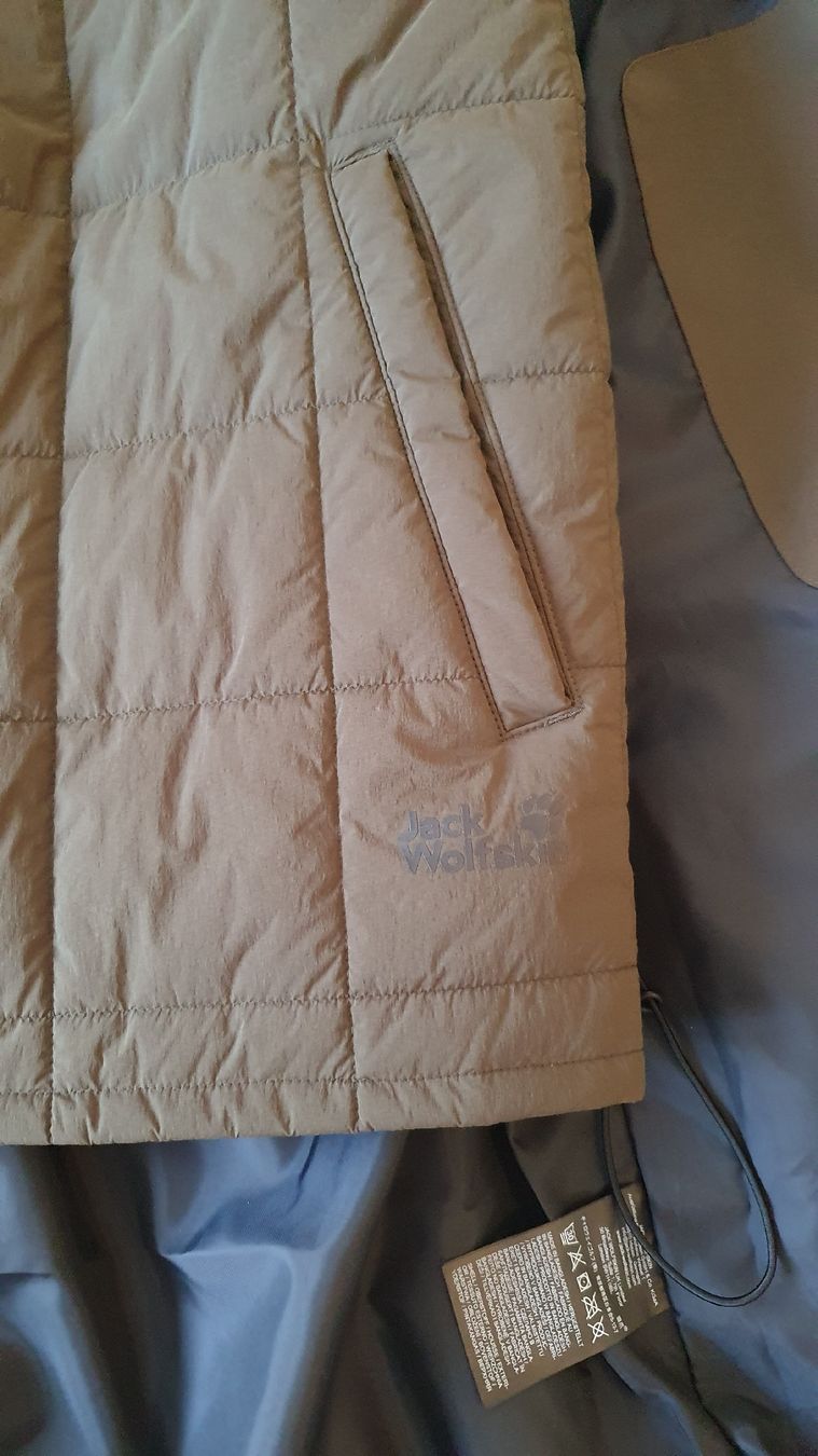 Jack Wolfskin Jacken: Jack Wolfskin Jacke – Neu (gemäss Beschreibung) aus Basel von and_xs78 4