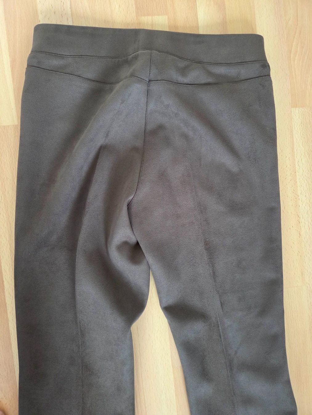 Cambio Pantaloni: Cambio Velours Stretch Hose - Dunkelbraun 36 – Usato da Zug venduto da Bibibo 2