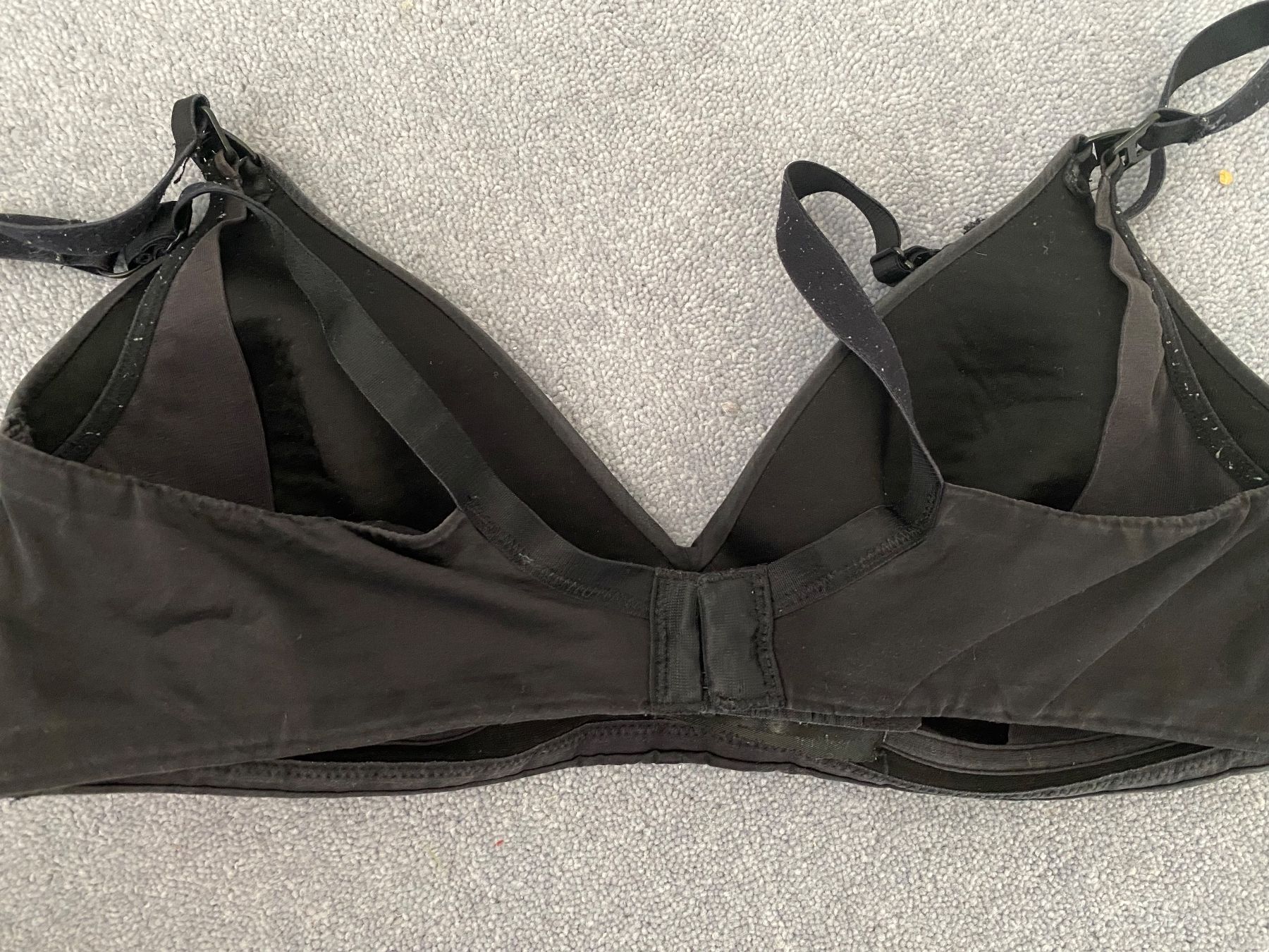 H&M Sonstige Unterwäsche: 2x Still-BH 85B schwarz – Gebraucht aus Trachslau von M_Schmid81 1
