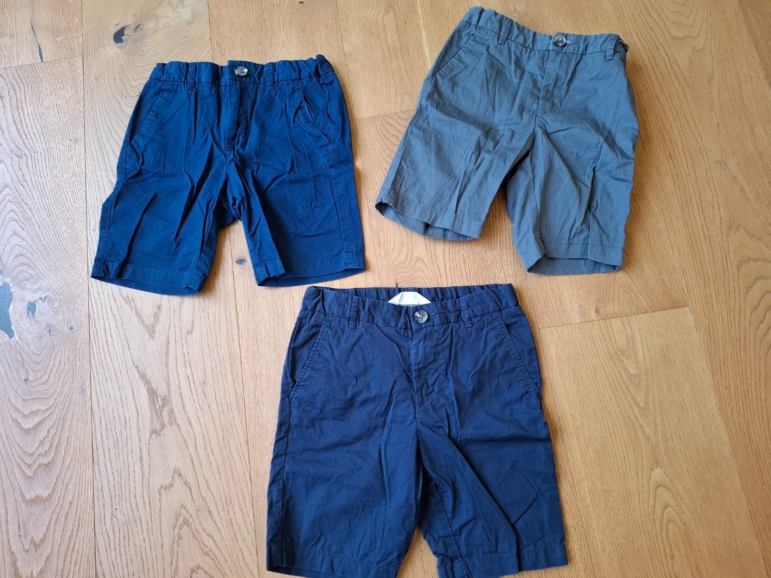 Lotti & Set di vestiti: Kleiderpaket Junge Gr. 116 – Usato da Bözberg venduto da Zimt104 7