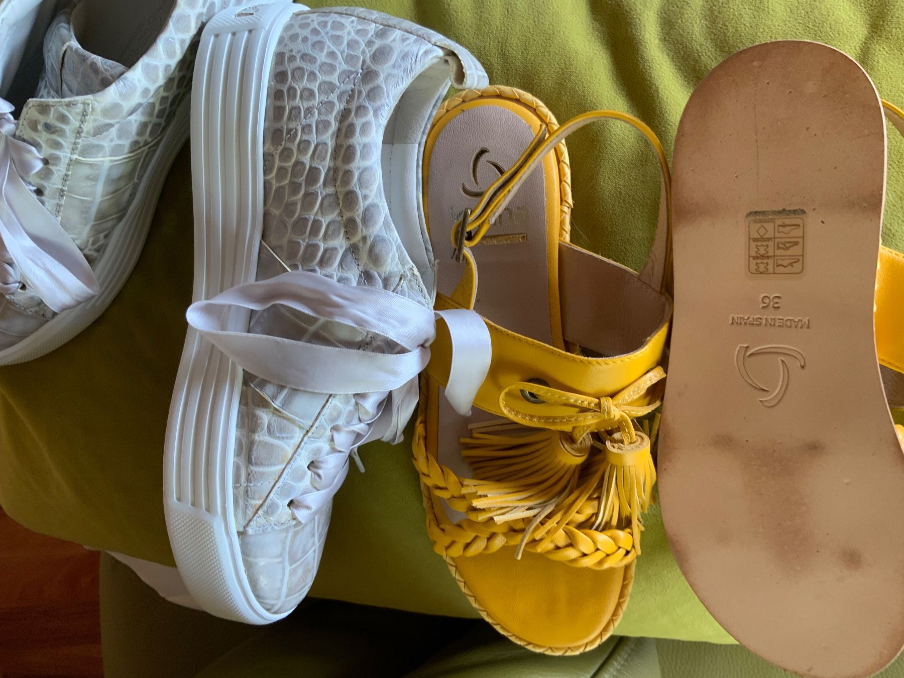 Chaussures femmes: 2 neue Schuhe leder gr 36 - schnäppli – D'occasion à Cham par Mira10 1