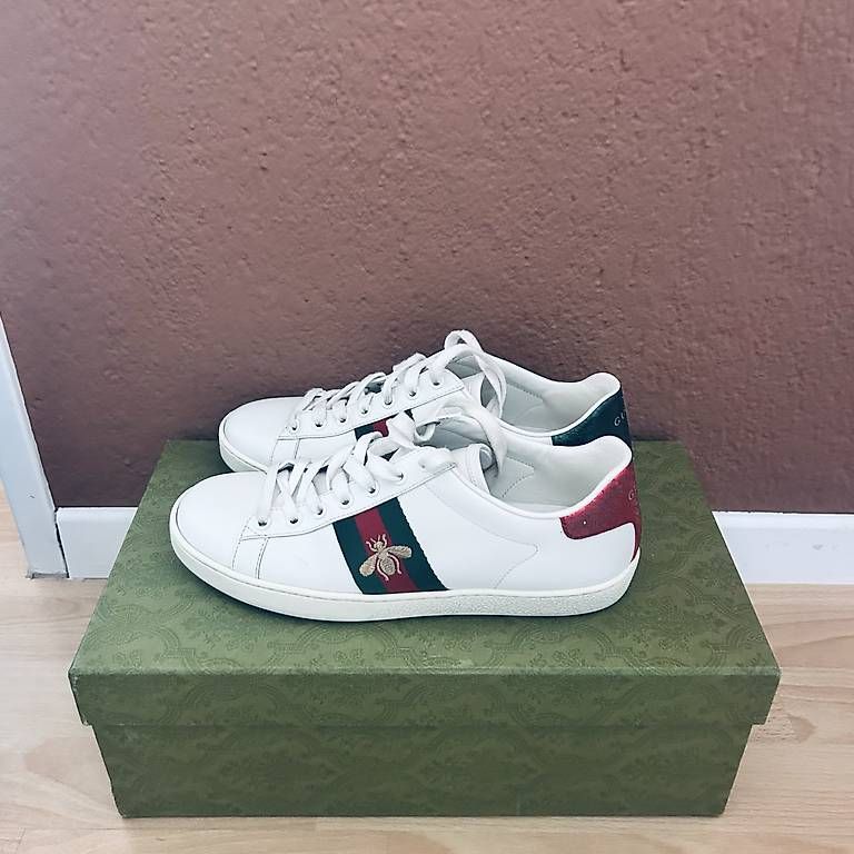 Chaussures femmes: Gucci Sneakers 39 – D'occasion à Forch par kar_js2l 2