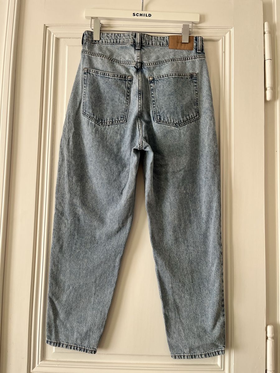 H&M Jeans: Jeans mom H&M – Usato da Lausanne venduto da micou47 1