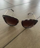 CAT-EYE SONNENBRILLE UNGETRAGEN