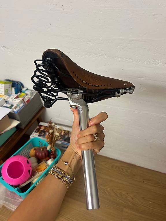 Ersatzteile: Fahrradsattel Brooks – Gebraucht aus Muttenz von smile62 4