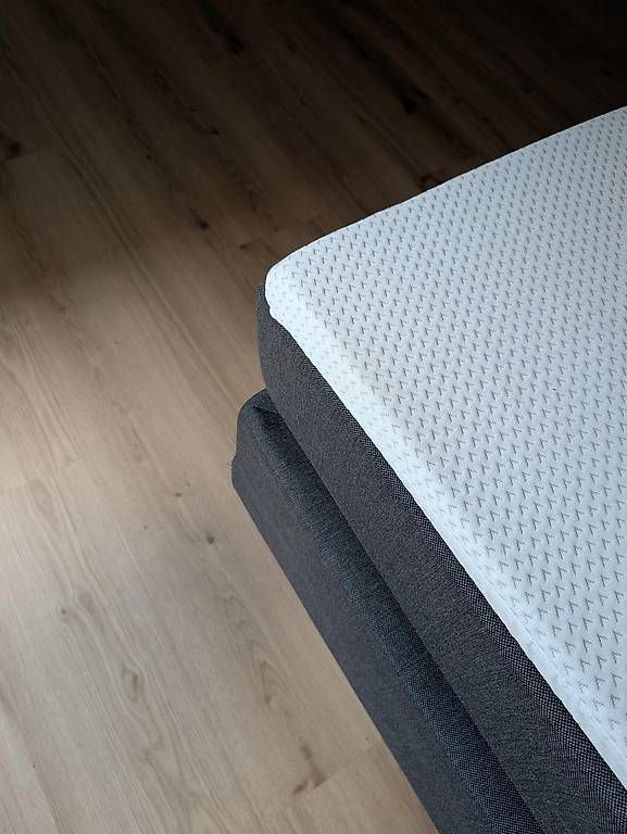 Letti: Boxspringbett 180x200cm – Usato da Oberkirch LU venduto da ladina022 3