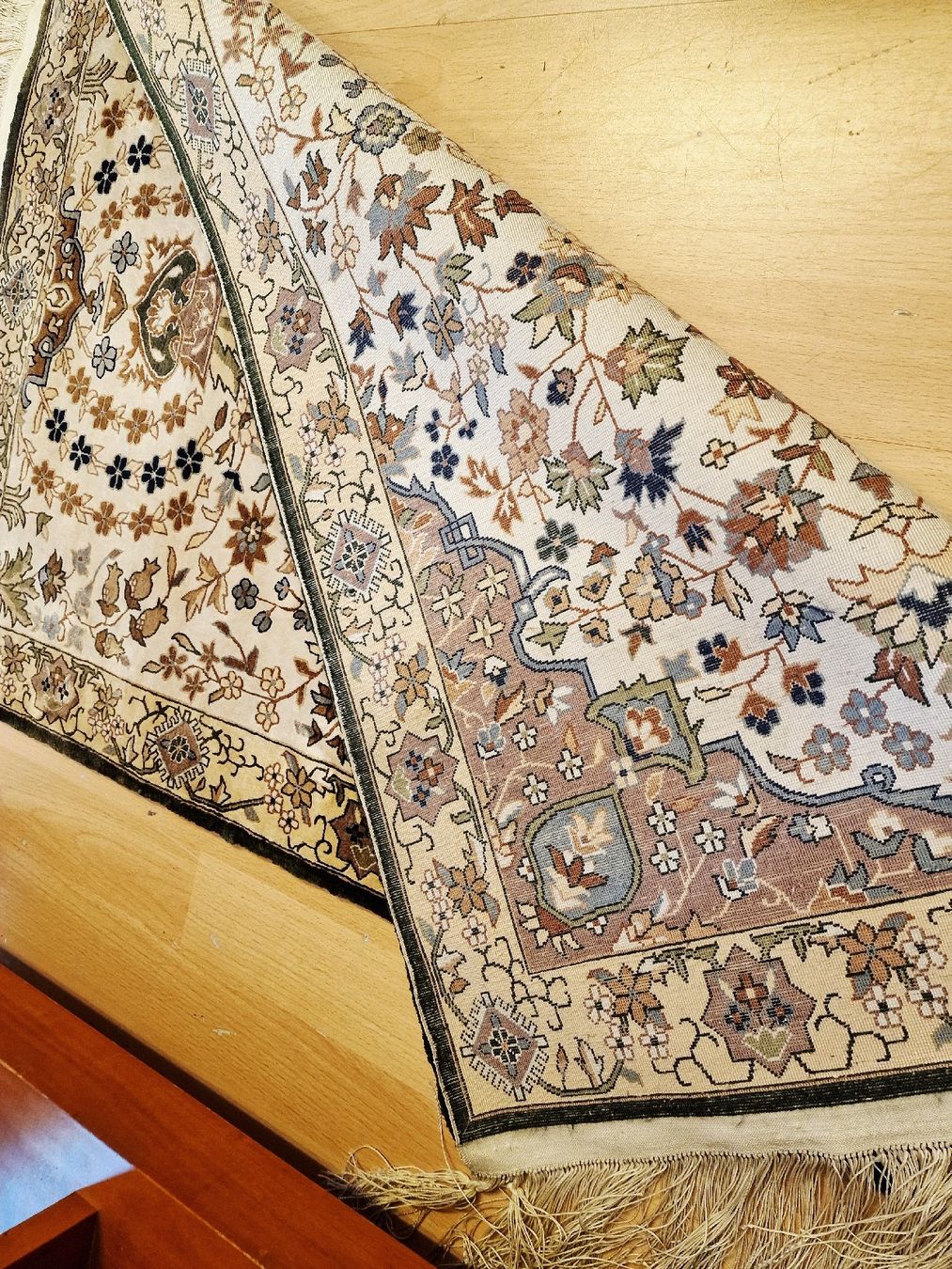 Tappeti: Sehr dekoratives Teppich – Usato da BERN venduto da Intarsia 9
