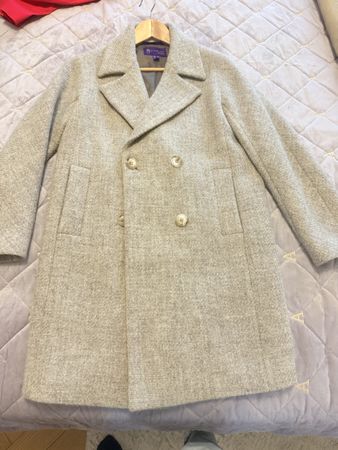 Wool coat by Vivalon in greyish
