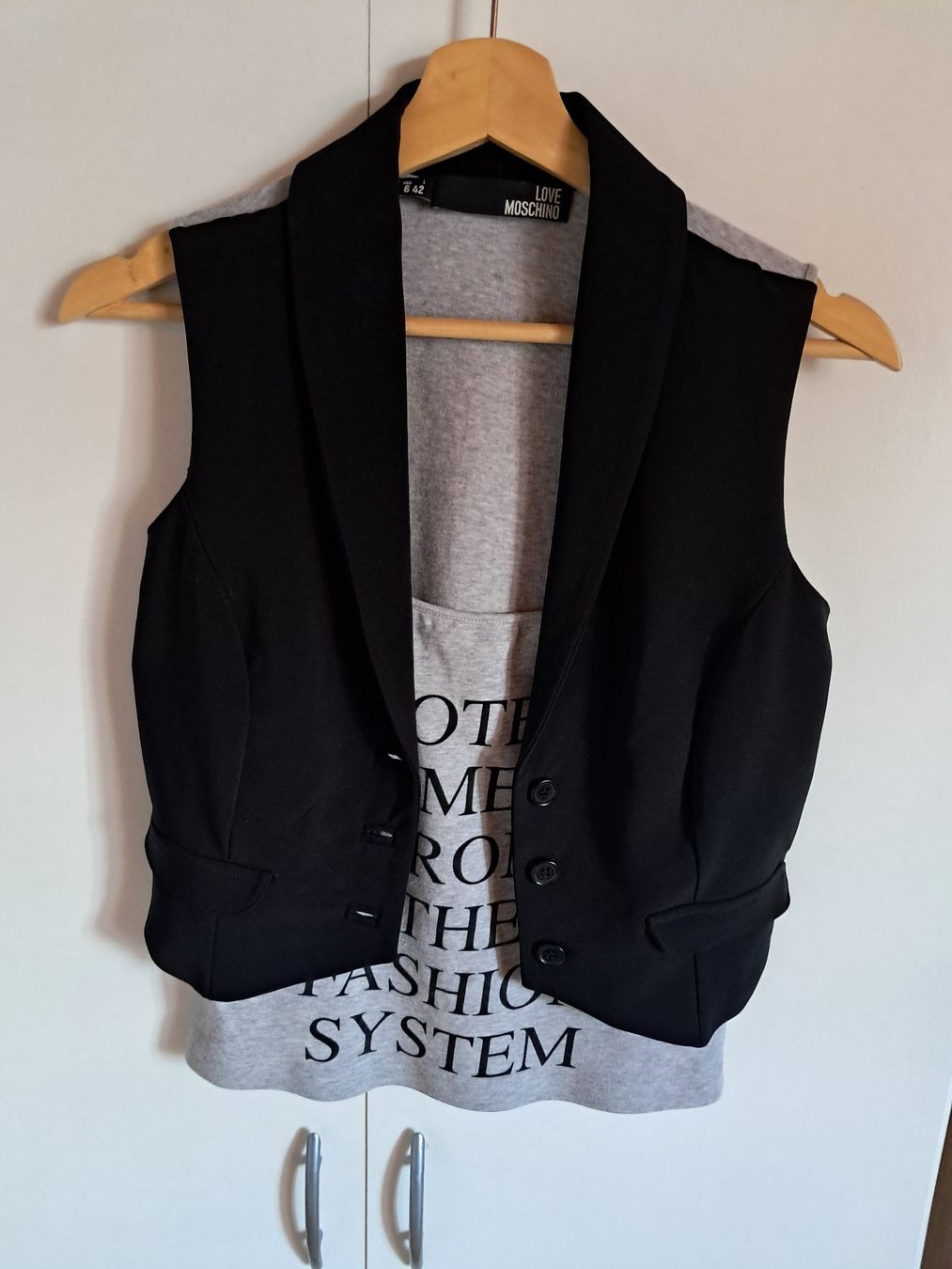 Moschino Top: Love Moschino Veste/Top 36 – Usato da Kefikon TG venduto da theratpack20 1