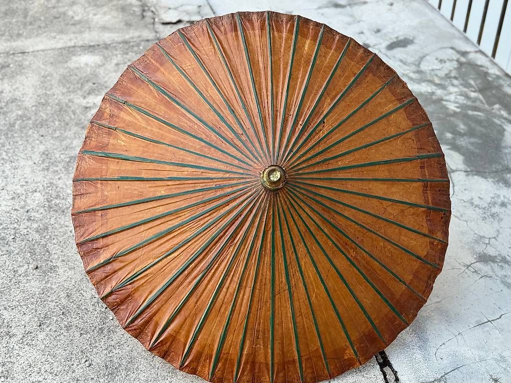 Ombrelloni: Authentischer vietnamesischer Sonnenschirm - Handarbeit – Usato da Winterthur venduto da Anto-Bella 3