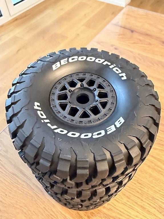 Modellismo RC: BF Goodrich 1:7 RC Auto Reifen – Usato da Seelisberg venduto da Ernst_Tr