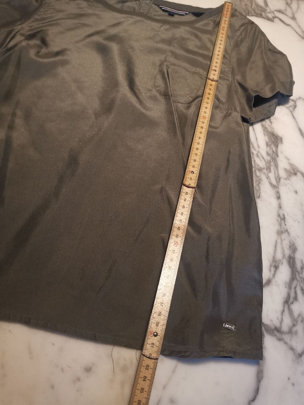 Tommy Hilfiger T-shirt: Tommy Hilfiger Seidenshirt – Usato da Uerikon venduto da pink_flamingo 5