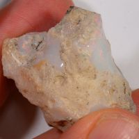 65.5 Karat - Roher Äthiopischer Welo Opal