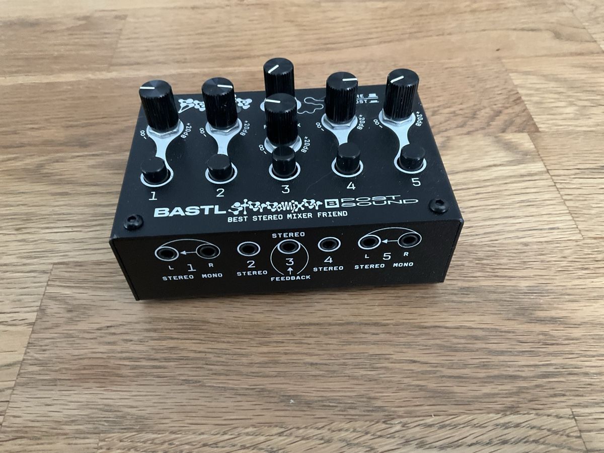 Strumenti musicali: Bastl bestie mini mixer – Usato da La Chaux-de-Fonds venduto da Viandeman 3