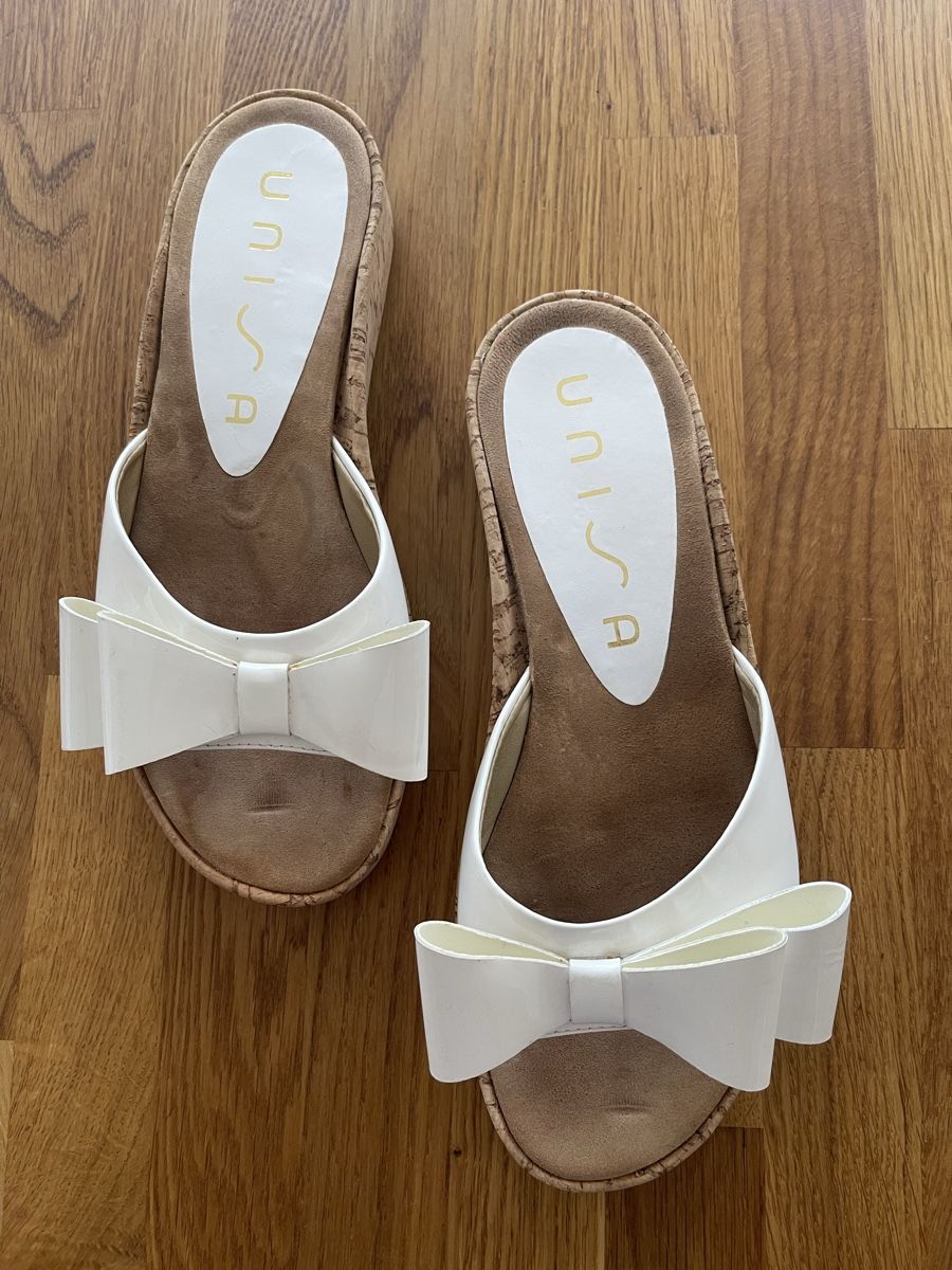 Unisa Scarpe da donna: Sandale Unisa weiss 36 – Nuovo (secondo la descrizione) da Oetwil am See venduto da Freibeuterin 1