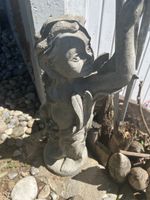 Gartenfigur Putte Engel klein Stein Deko Sommer 45 Zeichen