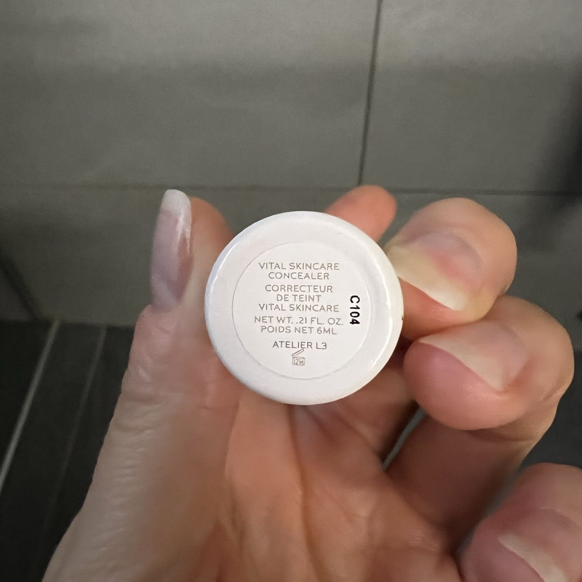 Westman Atelier Make-up: Westman Atelier concealer farbe L3 – Nuovo (secondo la descrizione) da Hedingen venduto da ewe_fra 1