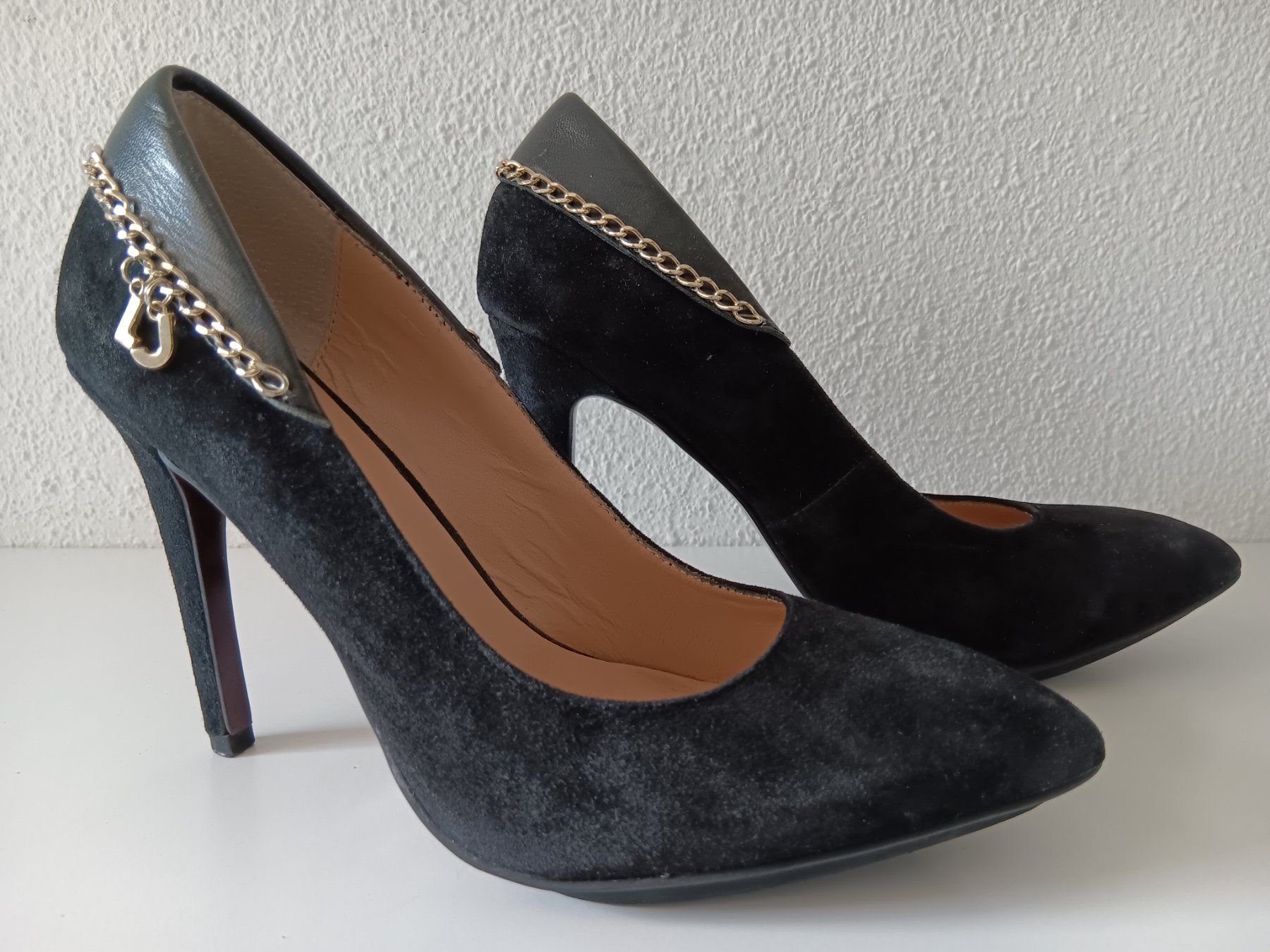 Liu Jo Scarpe da donna: LIU JO Chaussures / Schuhe pointure / Nummer 36 – Usato da Cossonay-ville venduto da Super-Price-Quality 1